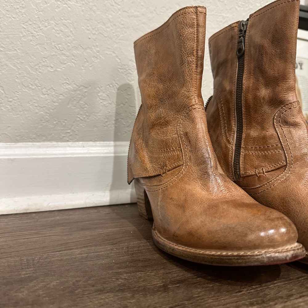 BedStu Leather Tan Boots (Size 8) Steampunk, Victorian Cowgirl - Picture 3 of 8